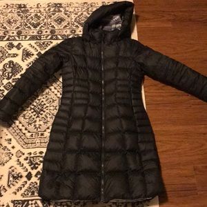 The North Face women’s parka black